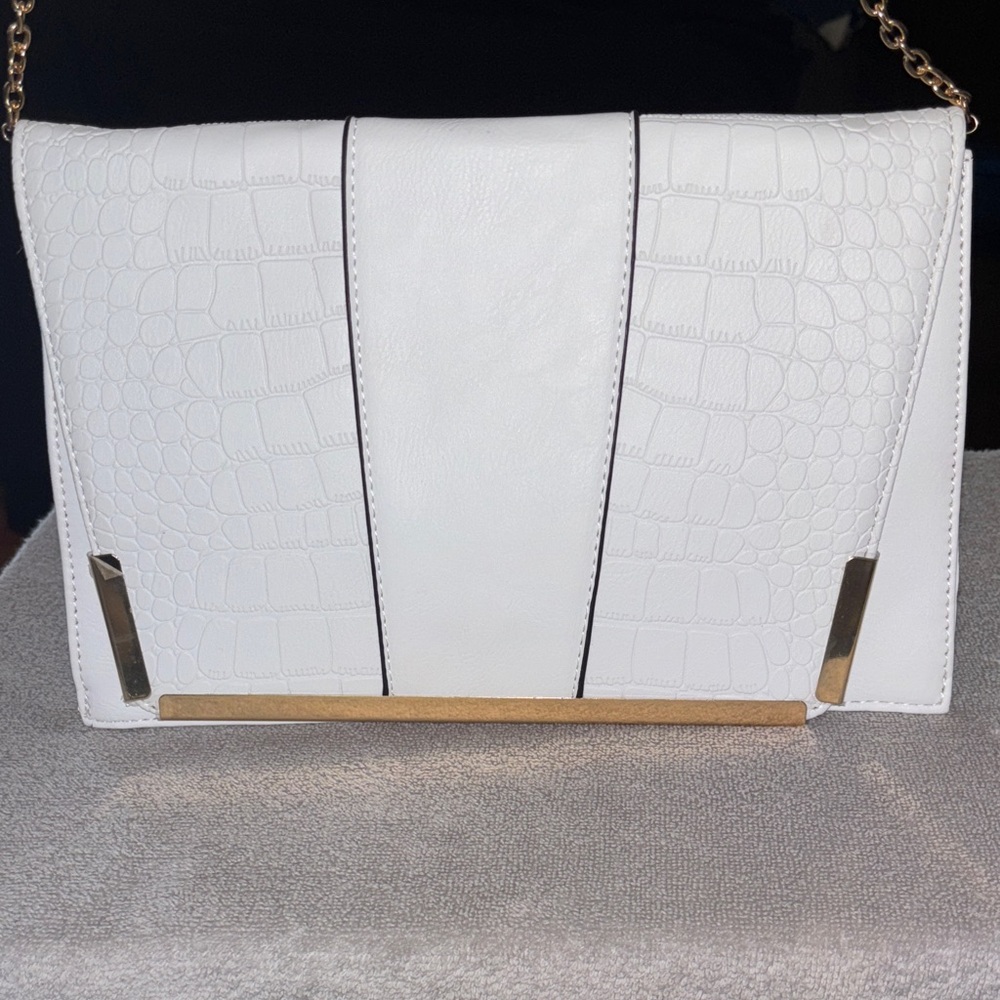 Brand new purse